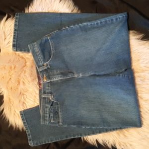 Gloria Vanderbilt Amanda